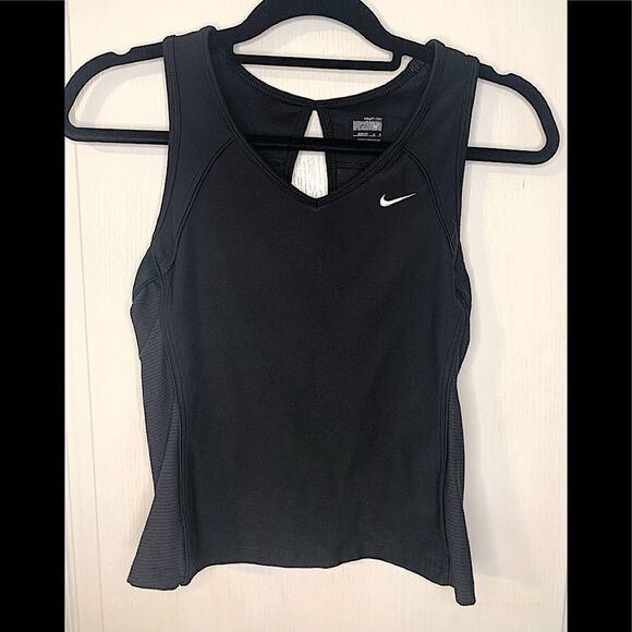 Nike dri fit black tank size M‎ - Picture 1 of 7